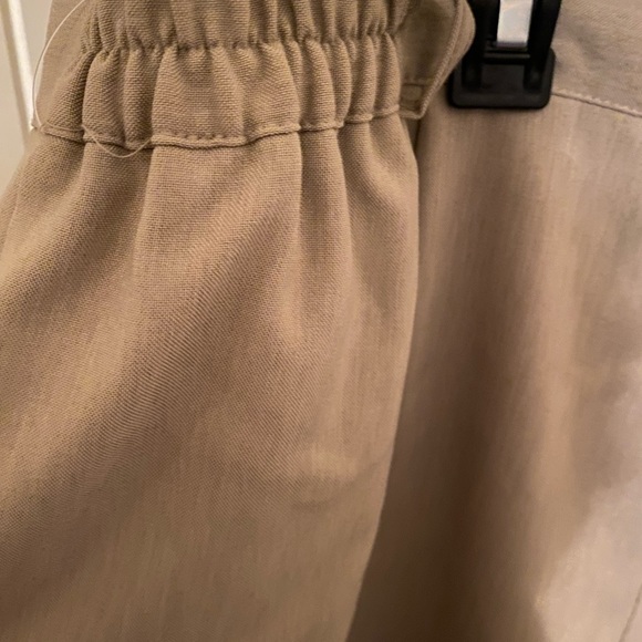 NEW Christy Woman Pleated Slacks - Picture 5 of 8